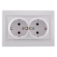 Розетка двойная с заземлением LEZARD Mira белый