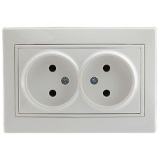 Розетка двойная без заземления LEZARD Mira белый