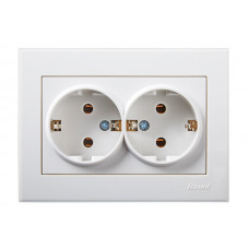 Розетка двойная с заземлением LEZARD Rain белый